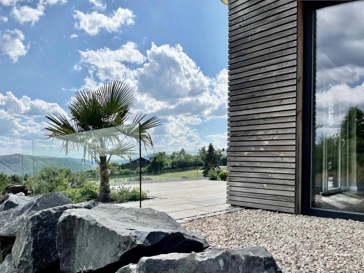 Luxapart Eifel Mit Privater Sauna Harscheid Exterior photo