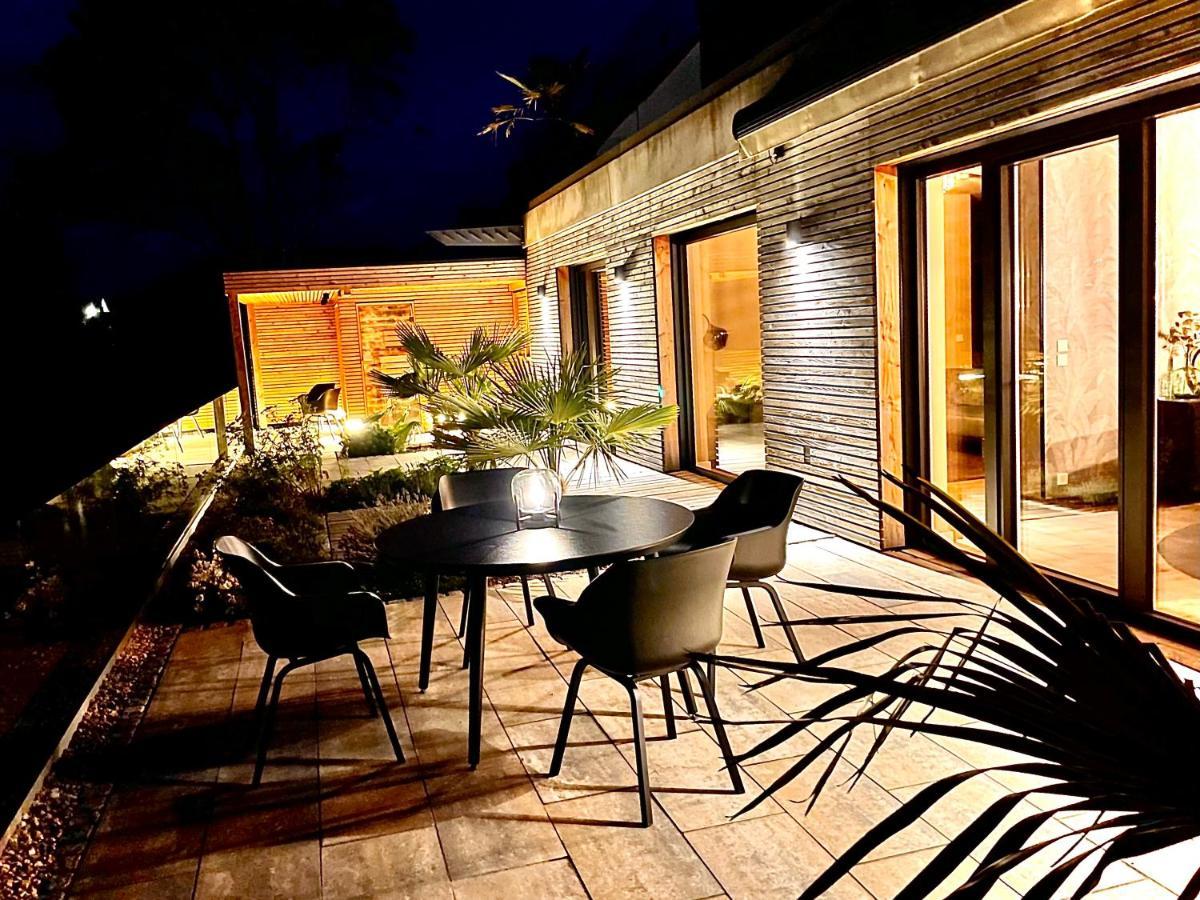 Luxapart Eifel Mit Privater Sauna Harscheid Exterior photo